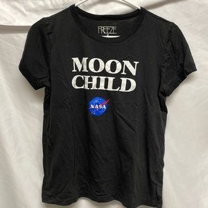 Freeze NASA Moon Child Tee Size M